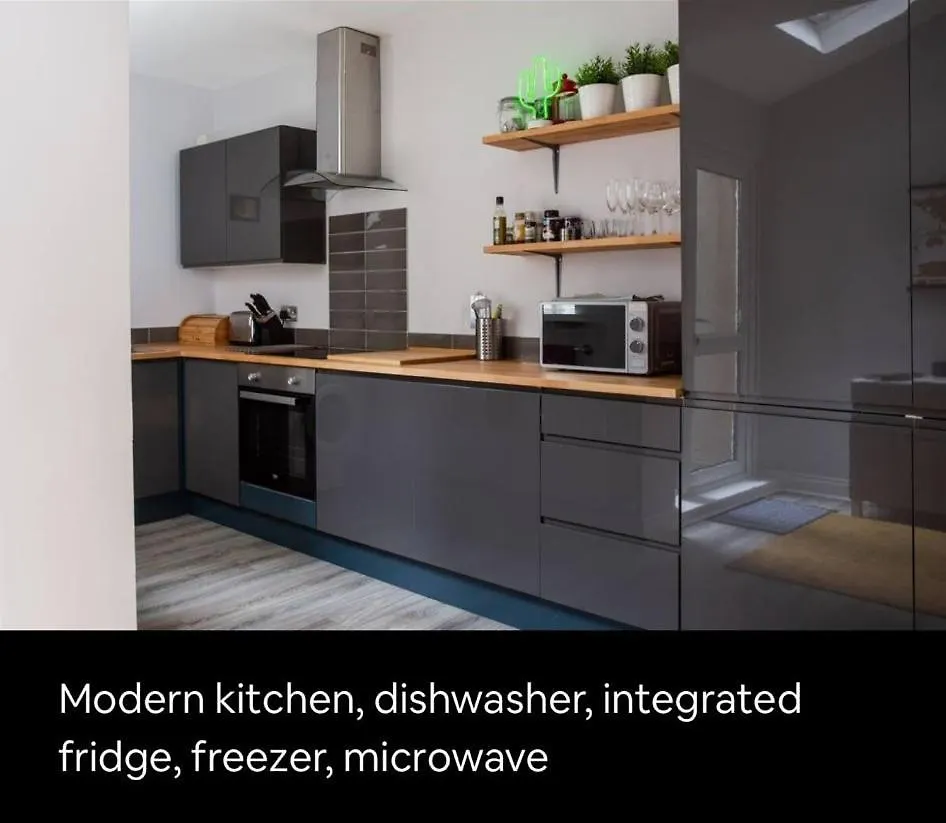 City Haven Modern 3 Bed- Spacious, Sleeps 6 ベルファスト 0*,  イギリス